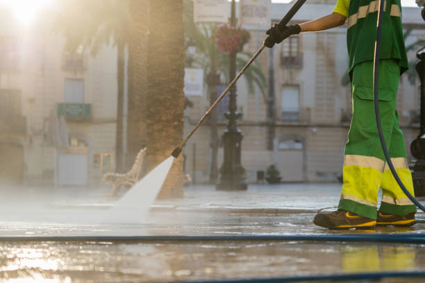 Best Roof Pressure Washing  in Miami Heights, OH